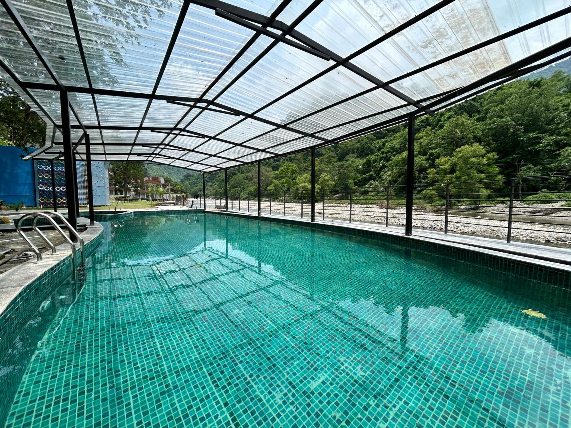 Dls Divine River Resort And Spa, Rishīkesh 외부 사진