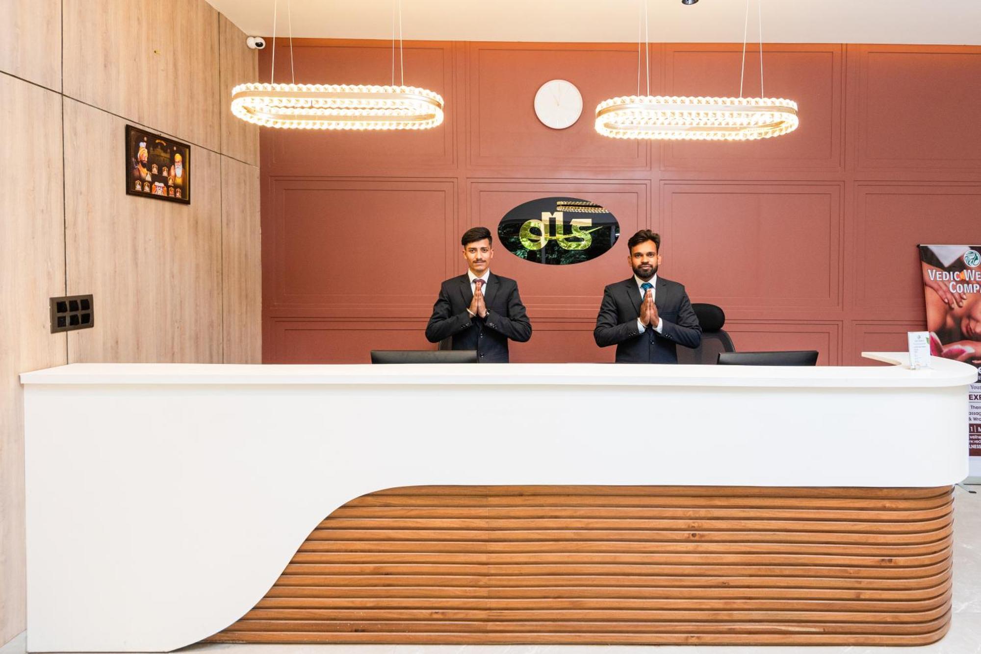 Dls Divine River Resort And Spa, Rishīkesh 외부 사진