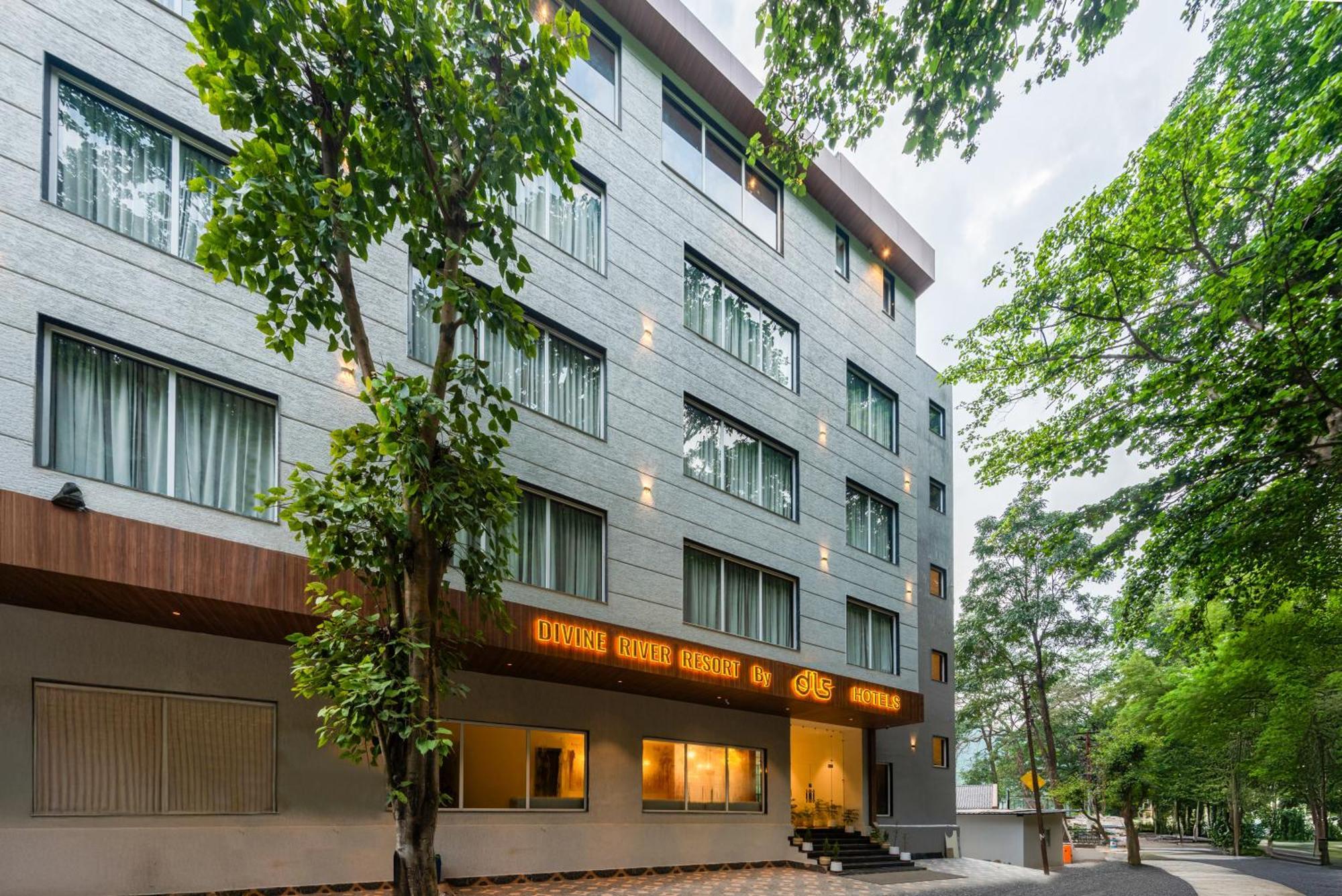 Dls Divine River Resort And Spa, Rishīkesh 외부 사진