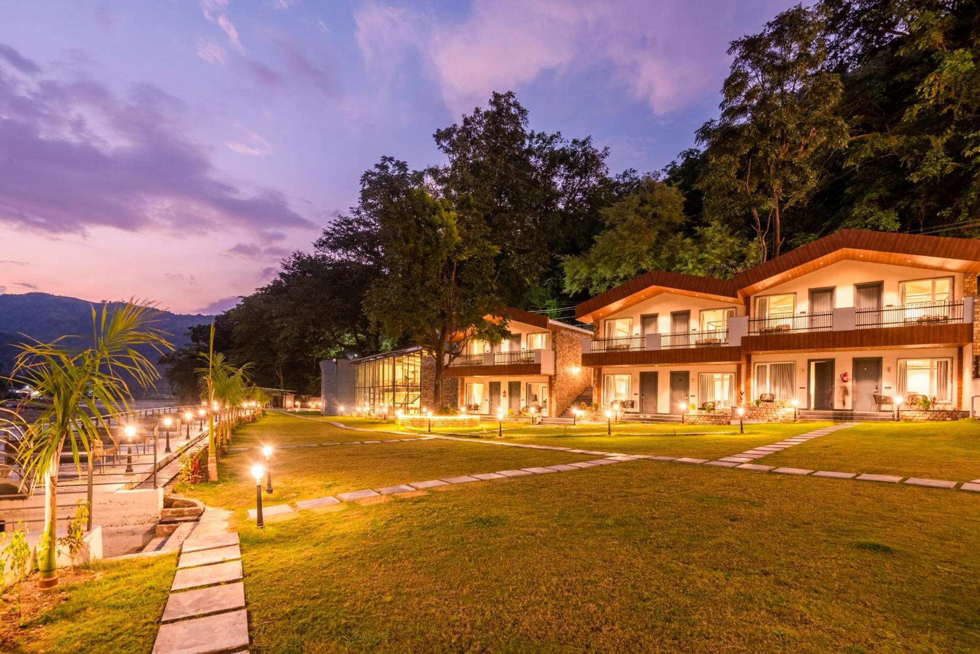 Dls Divine River Resort And Spa, Rishīkesh 외부 사진