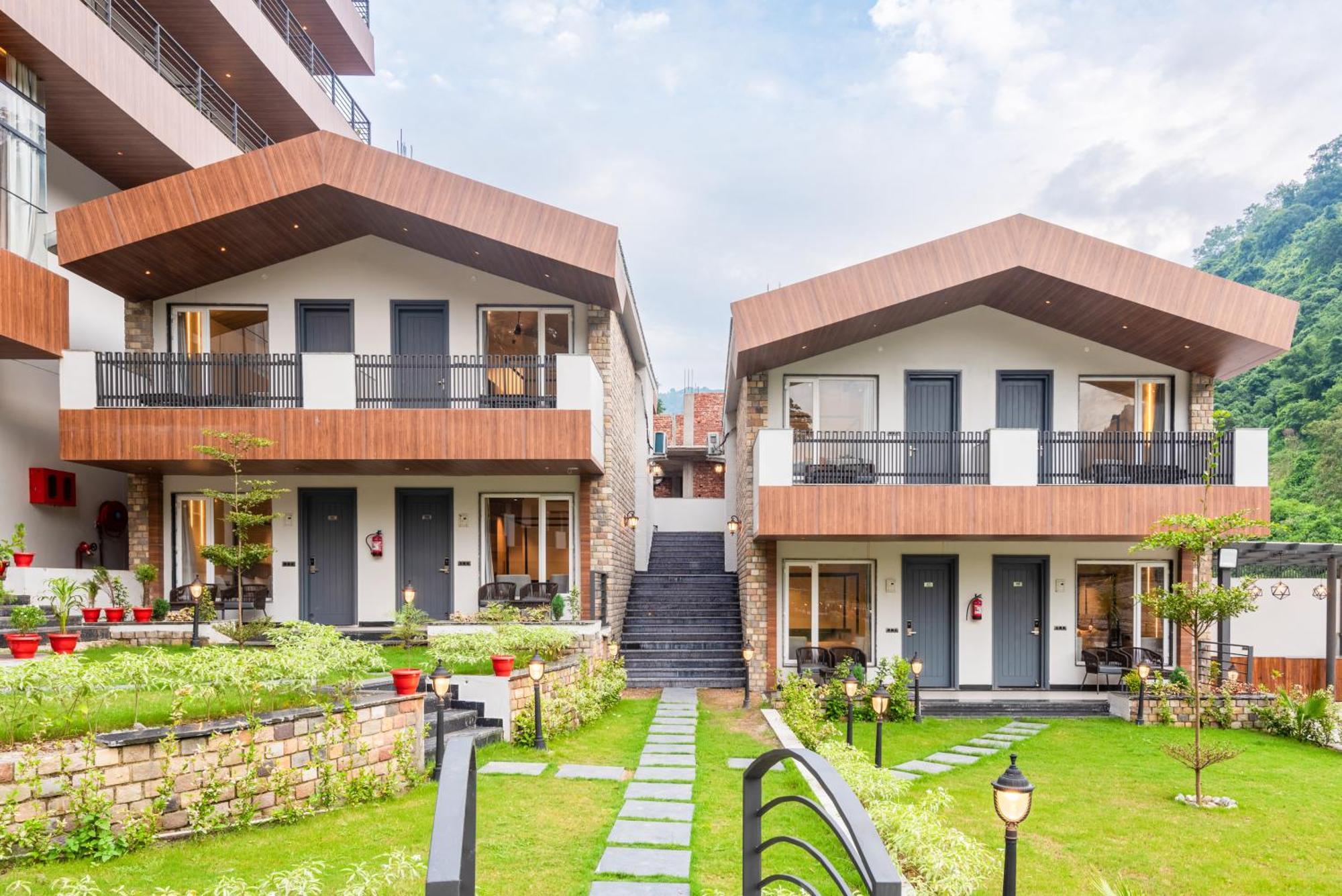 Dls Divine River Resort And Spa, Rishīkesh 외부 사진