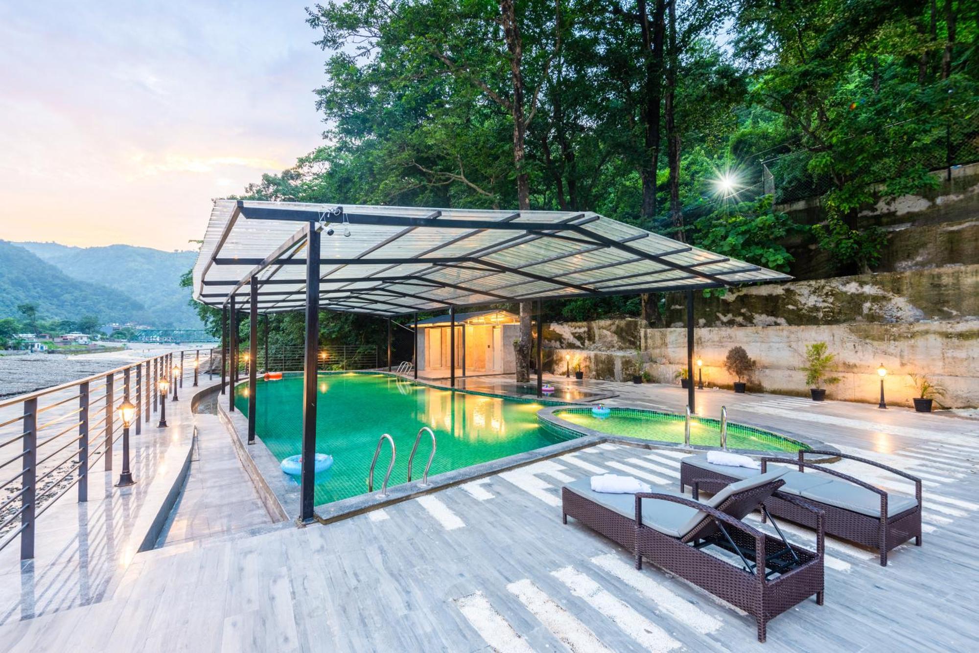 Dls Divine River Resort And Spa, Rishīkesh 외부 사진