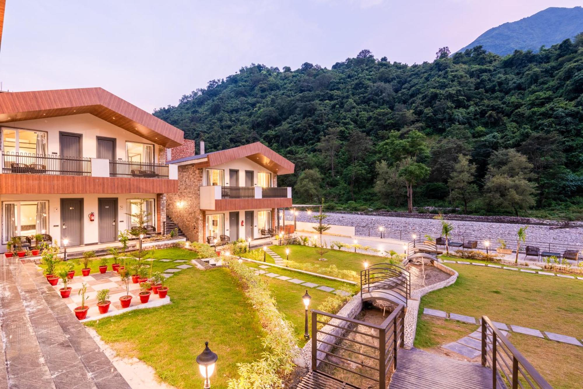 Dls Divine River Resort And Spa, Rishīkesh 외부 사진